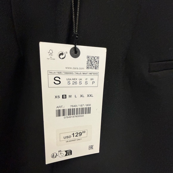 Fitted Blazer with Shoulder Pads - ZW Collection - Picture 4 of 4